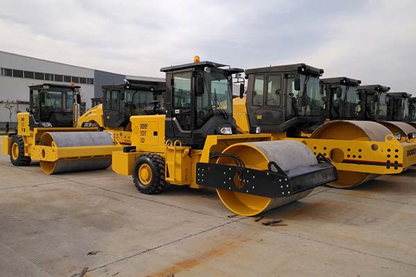 <a href='http://m.raalte.cn/product/77.html' target='_blank'>振動壓路機(jī)</a> <a href='http://m.raalte.cn/product/77.html' target='_blank'>振動壓路機(jī)</a>